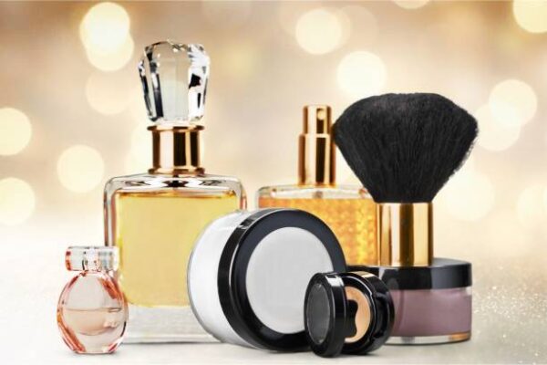 Perfumes & Cosmetics